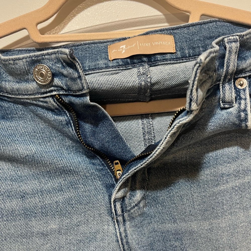 7 For All Mankind Light Blue Boot Cut Jeans - Picture 5 of 8